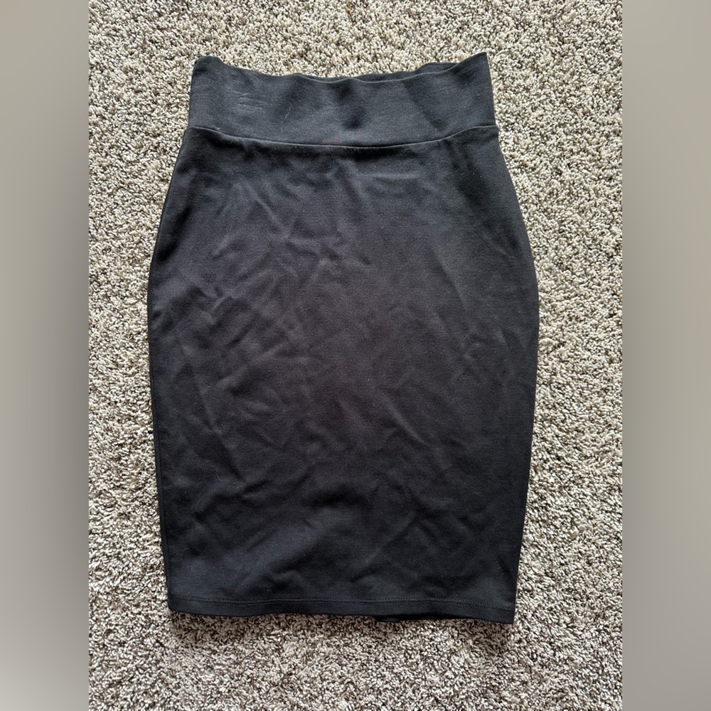 Charlotte Russe. Women’s skirt size extra small.